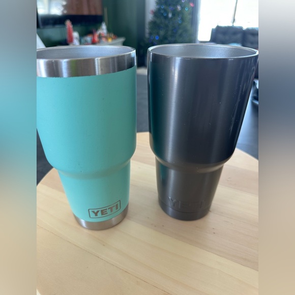 Yeti 30oz Bundle of 3 - Picture 6 of 11